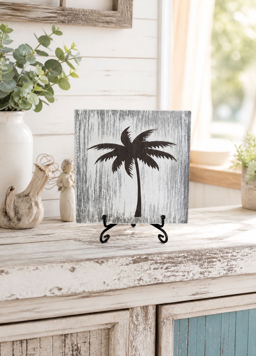 Palm tree silhouette on whitewashed pine tabletop stand